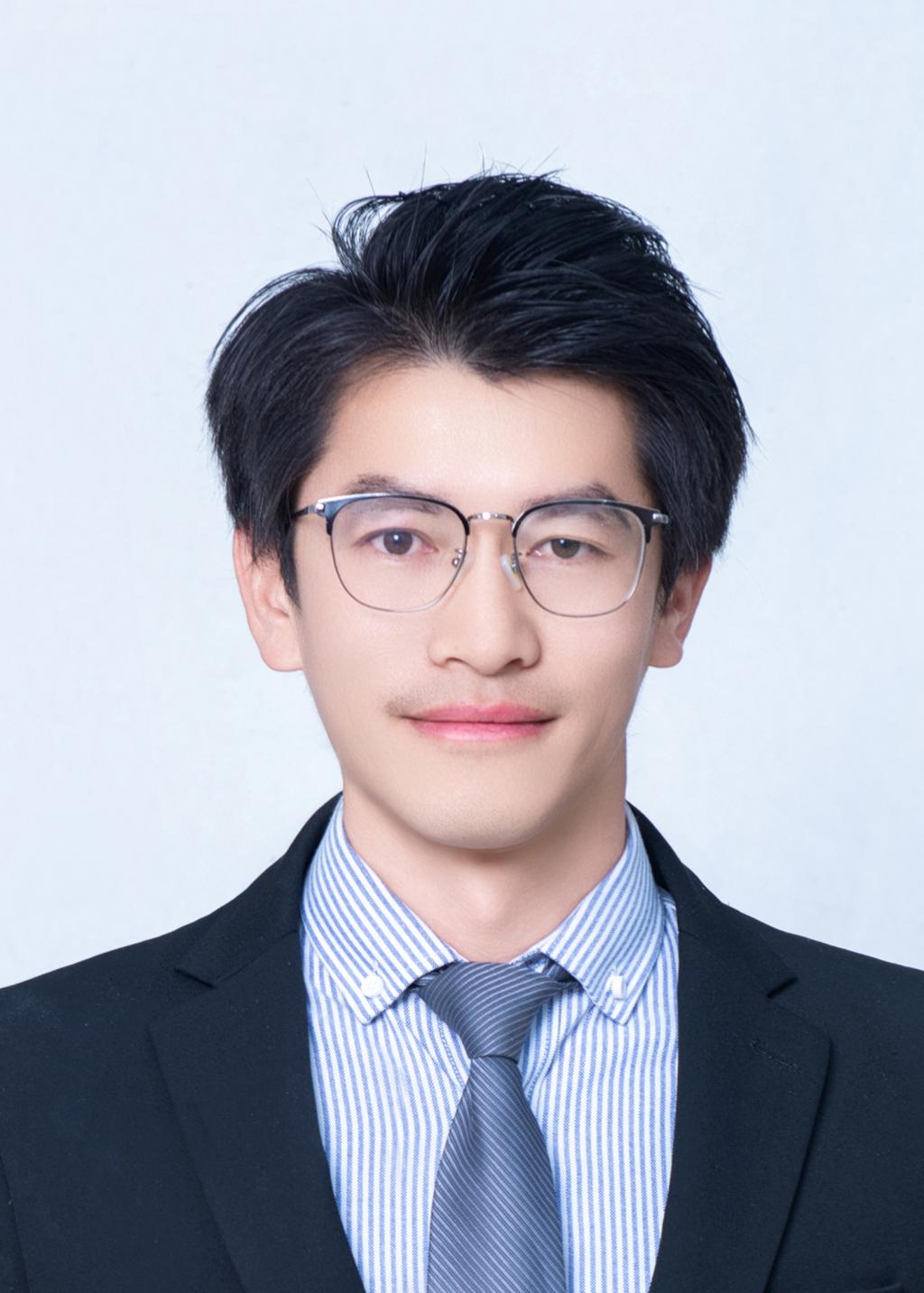 成人片